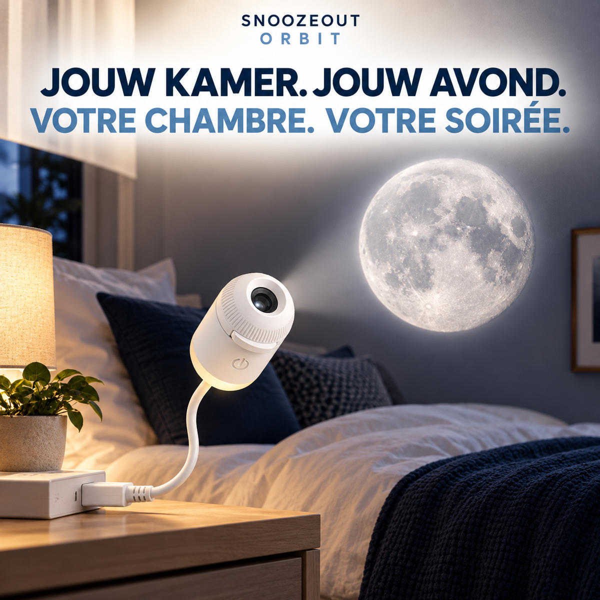 Orbit via USB aangesloten op het nachtkastje met maanprojectie / Orbit connecté par USB sur la table de chevet avec projection de lune